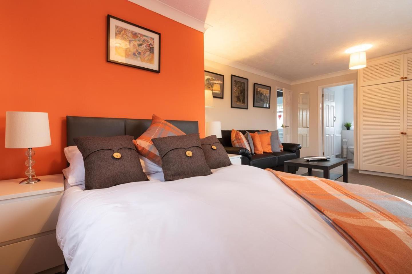 St Anne'S Serviced Accommodation - Bicester Oxfordshire Exterior foto